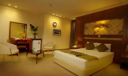 هتل مدائن مشهد